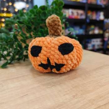 Halloween - Dynia - Brązowa - Amigurumi